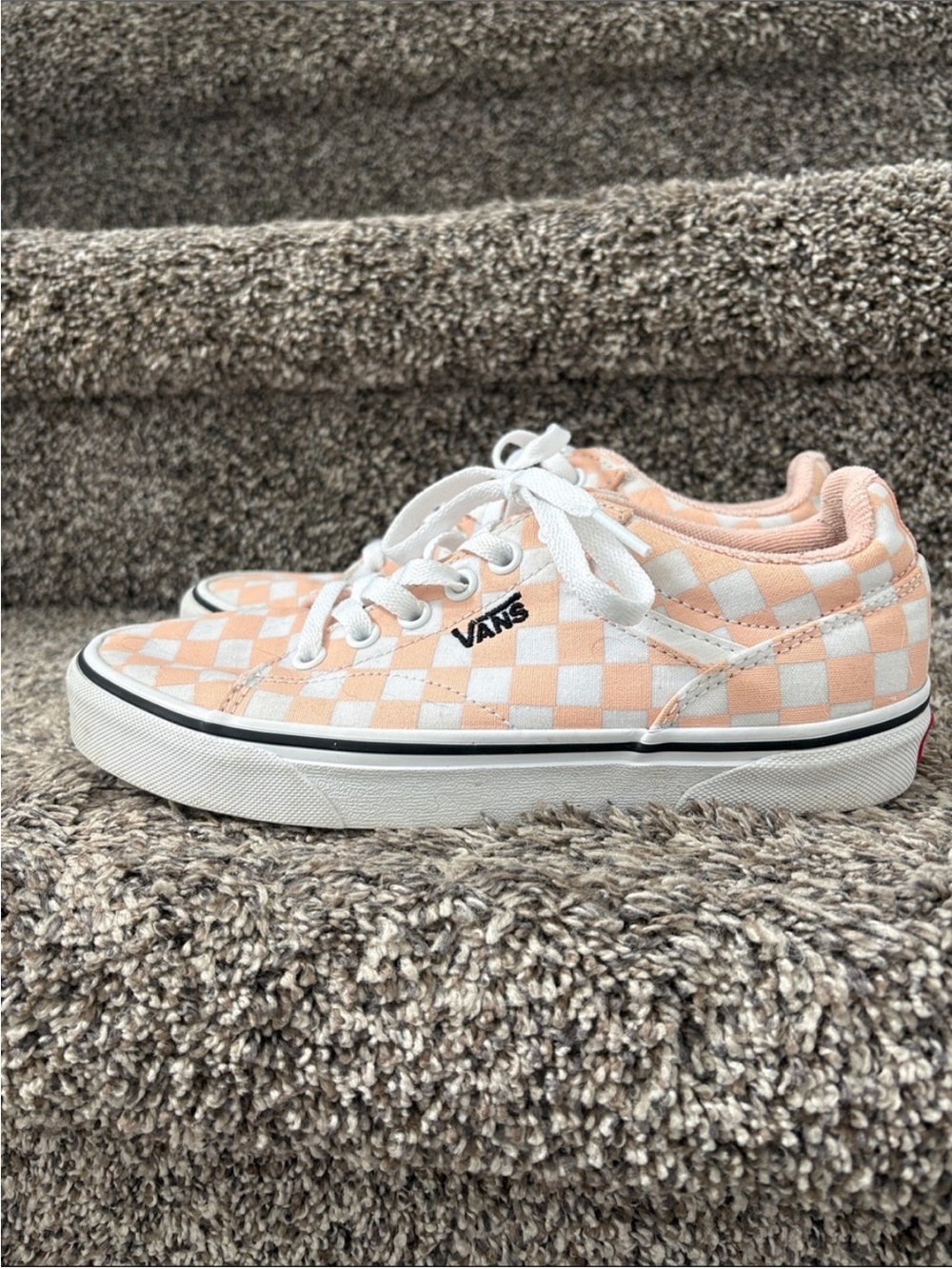 Vans peaches Checkerboard Lace-Up Sneakers